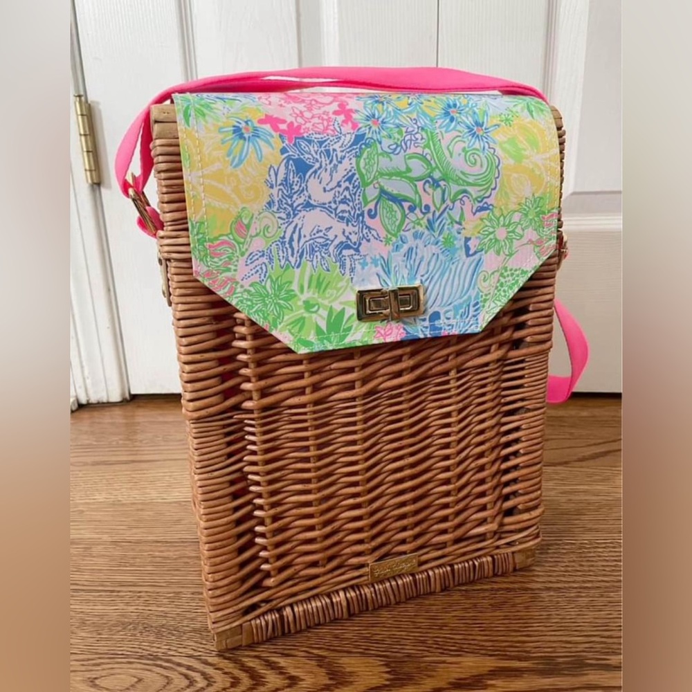 Lilly Pulitzer Picnic / Wine Basket - NWOT